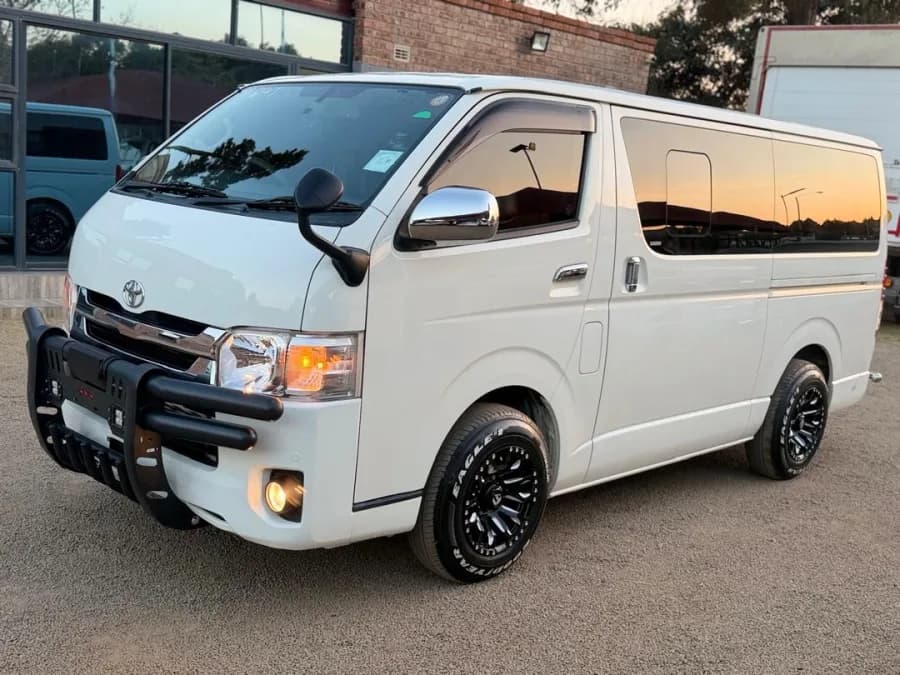 2017 Toyota Hiace Super GL – Diesel Van, 48,000 km