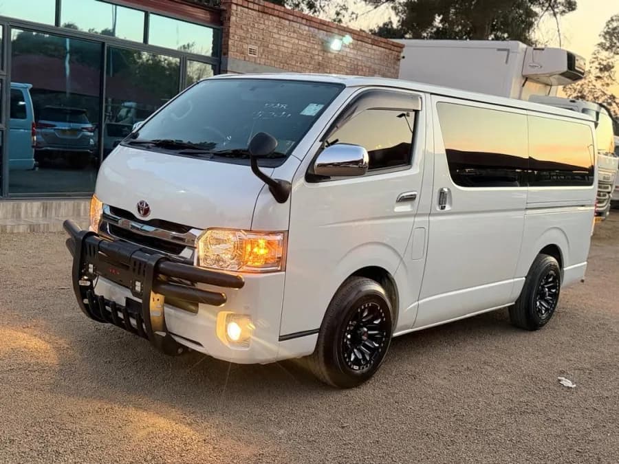2017 Toyota Hiace Super GL 3.0L Diesel Van