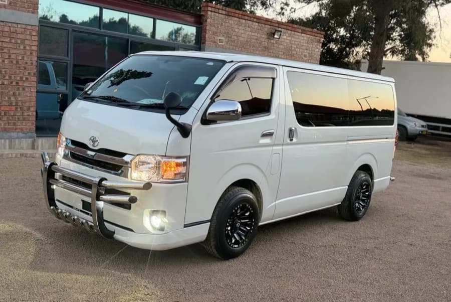2017 Toyota Hiace Super GL - Diesel Van
