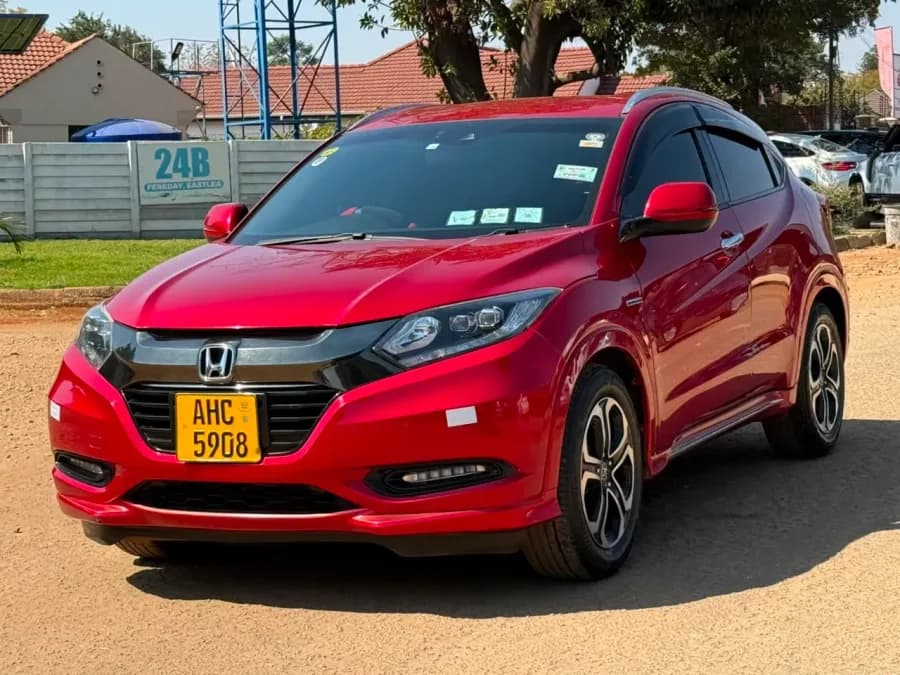 2017 Honda Vezel Hybrid – Automatic, Reverse Camera, Adaptive Cruise Control