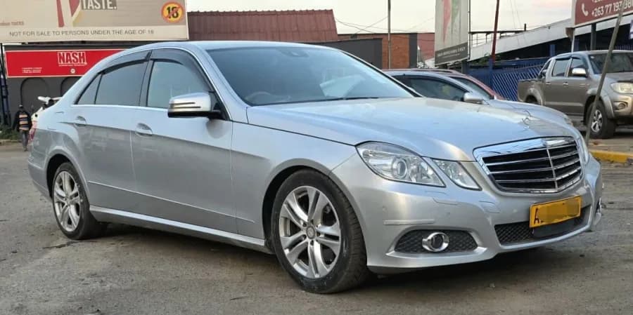 2011 Mercedes-Benz E250 CGI — 78,000 km, Silver Sedan