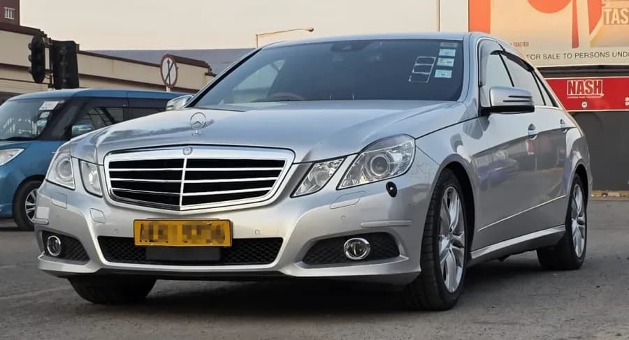 2011 Mercedes-Benz E250 CGI Sedan